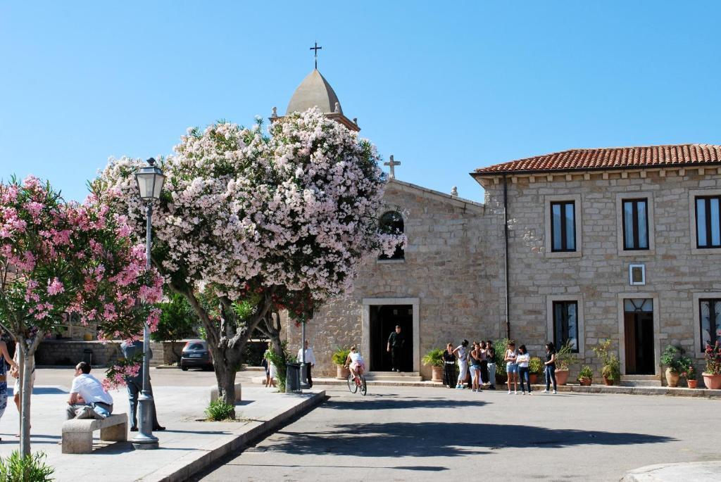 Boutique Hotel Sant'Andrea & Relais San Pantaleo Exteriör bild