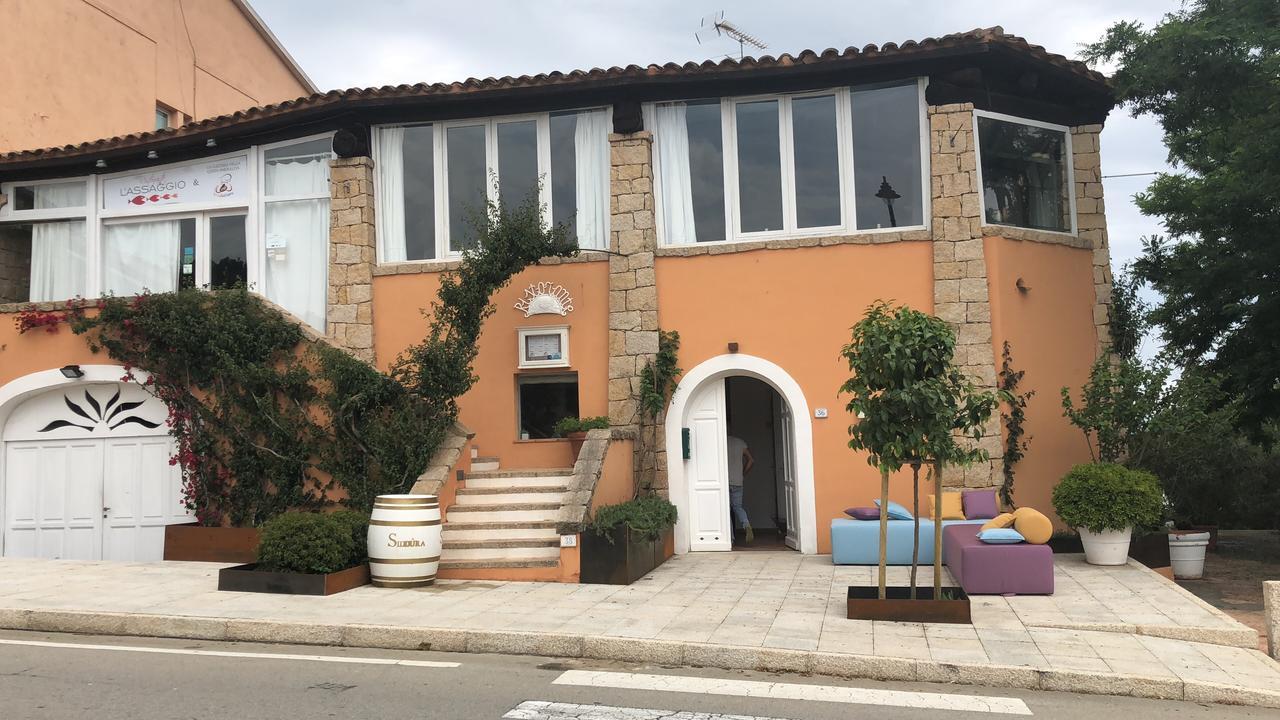 Boutique Hotel Sant'Andrea & Relais San Pantaleo Exteriör bild